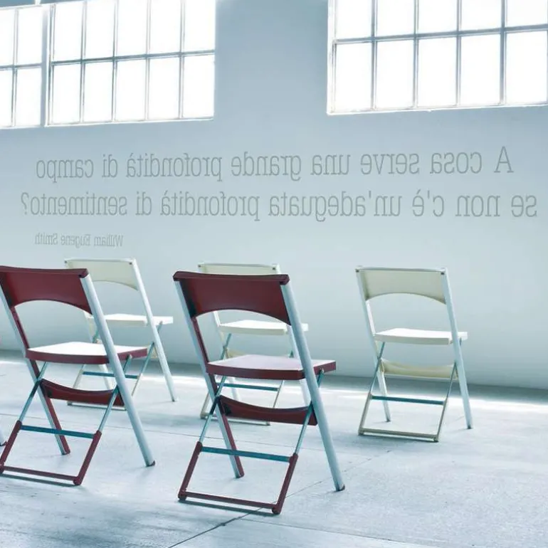 Compact Chaise pliante solide en technopolymère et métal aluminium
