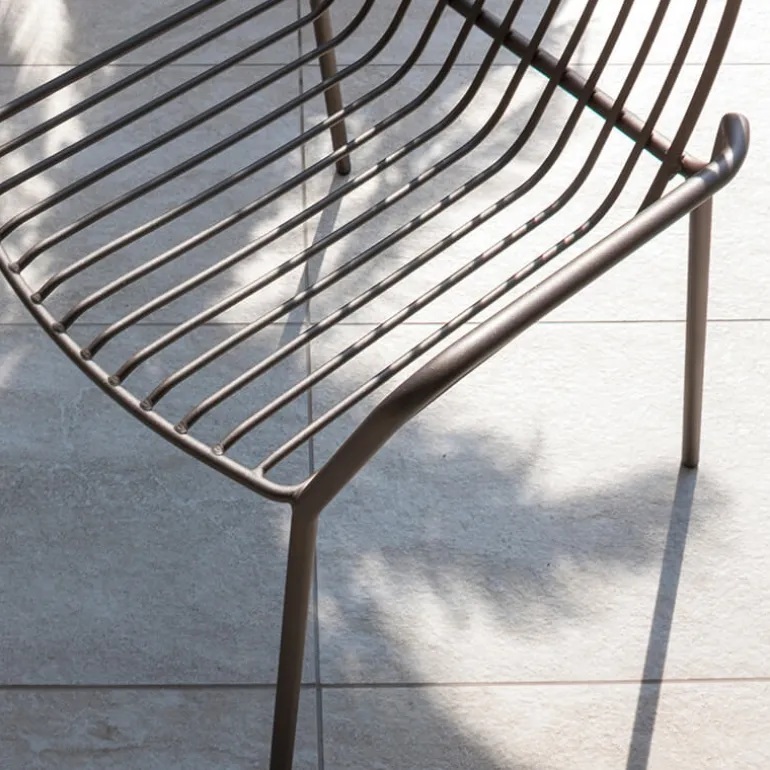 Jasmine Fauteuil de jardin design empilable en métal